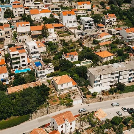 Apartment Marghareta *