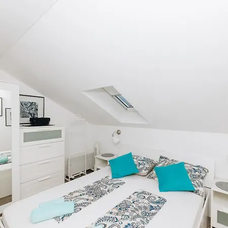 Apartment Marghareta *