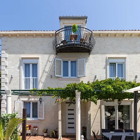 Marghareta Apartamento *