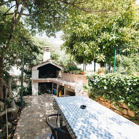 Marghareta 아파트